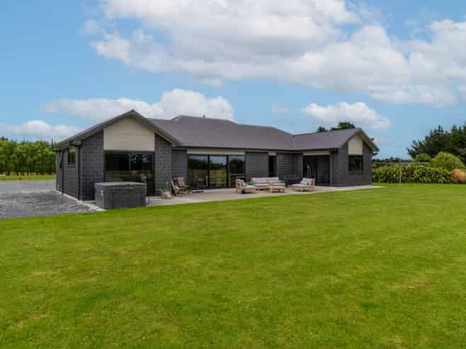 79 Curry Road, Rimu