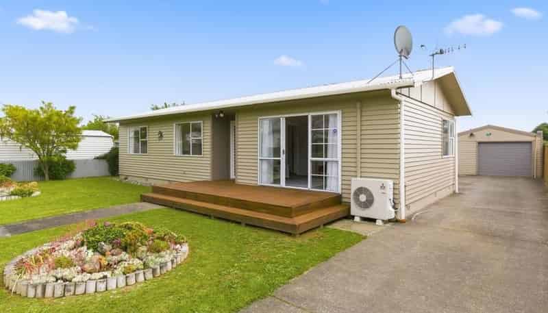 14 Solway Street, Levin