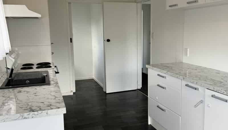 a/16 Pohutukawa Drive, Owhata