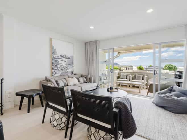 13/414A Ocean Road, Whangamata