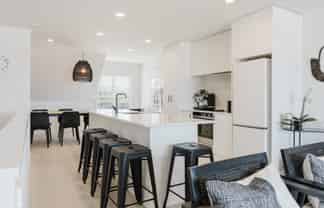 13/414A Ocean Road, Whangamata