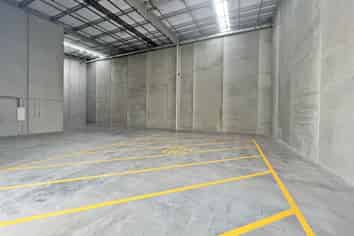 MODERN TILT SLAB INDUSTRIAL
