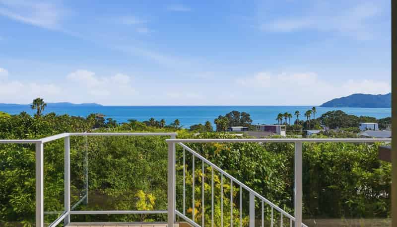 204 State Highway 10, Coopers Beach