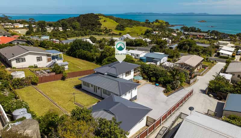 204 State Highway 10, Coopers Beach