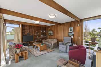 9 Whitby Place, Westown