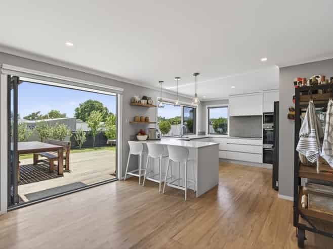 22 Smith Street, Lepperton