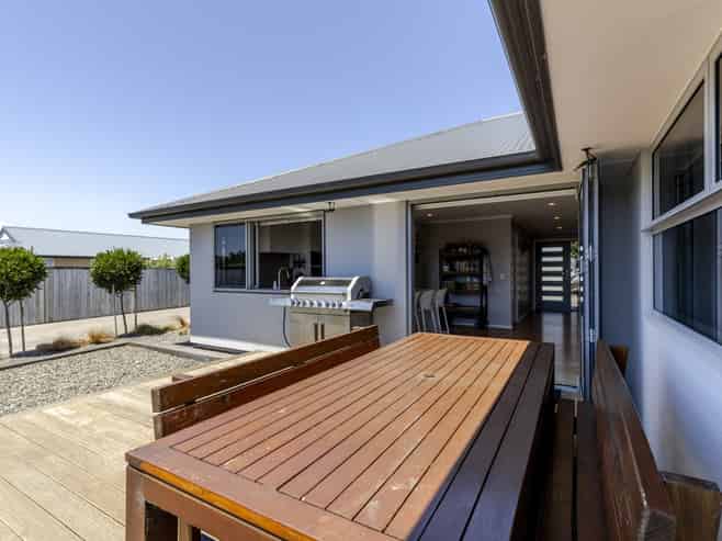 22 Smith Street, Lepperton