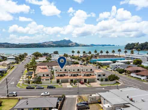 1C Hannan Road, Whitianga