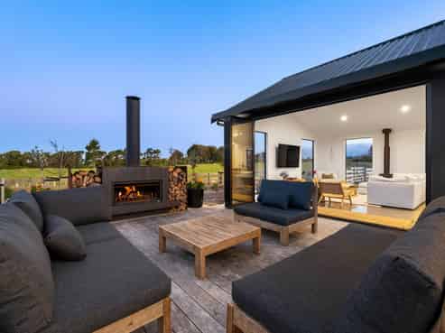 589 Kent Road, Korito