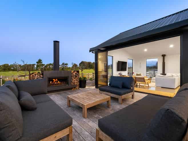 589 Kent Road, Korito