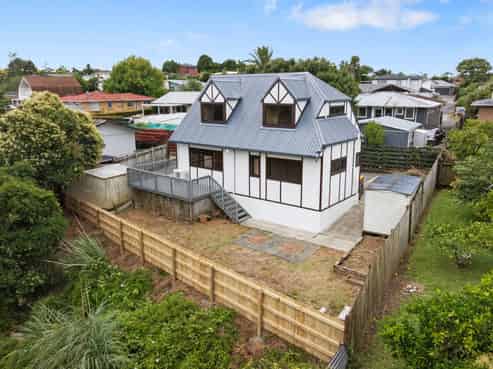 2/29 Marvon Downs Avenue, Pakuranga Heights