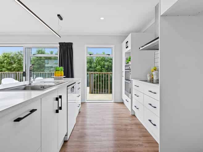 11 Provisional Drive, Kamo