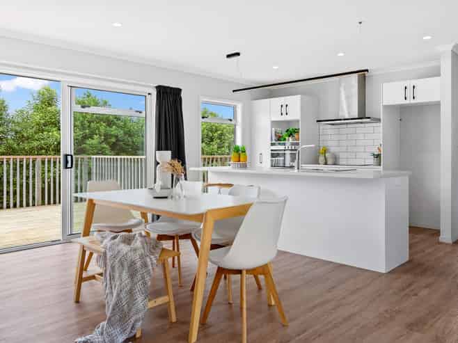 11 Provisional Drive, Kamo