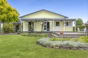 574 Victoria Road, Cambridge