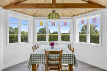 574 Victoria Road, Cambridge