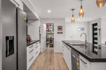 6 Joy Place, Rolleston