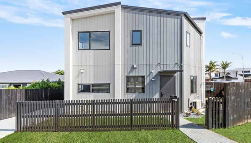 57 Bradbury Road, Botany Downs