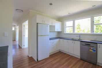 2 Magnolia Grove, Maungaraki