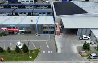 Versatile Industrial Unit | Retail or Trade Use