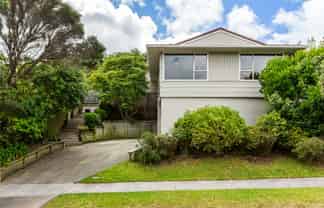 9 Ayton Drive, Whitby