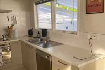 7 Porter Avenue, Te Atatu South