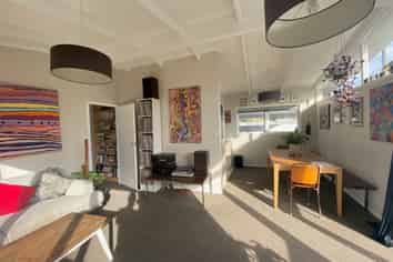 7 Porter Avenue, Te Atatu South