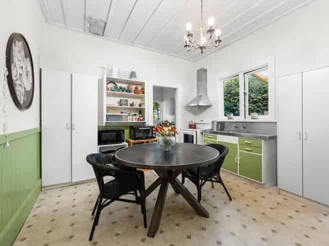 14 Mcleod Road, Henderson