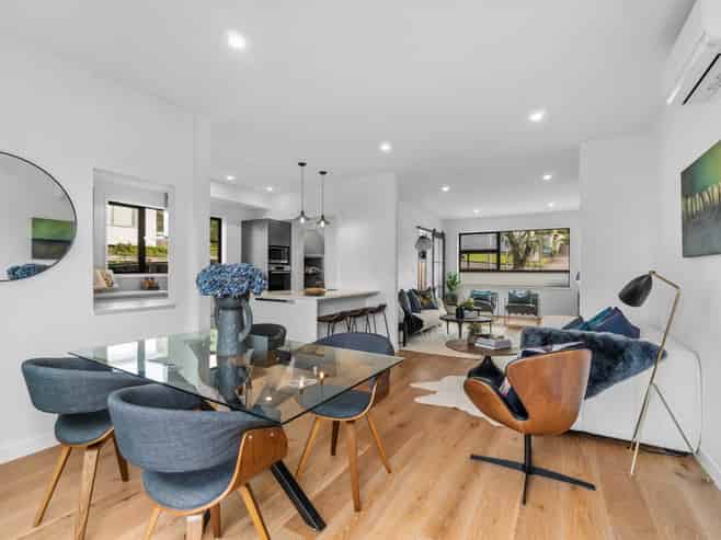 13 Yattendon Road, Saint Heliers