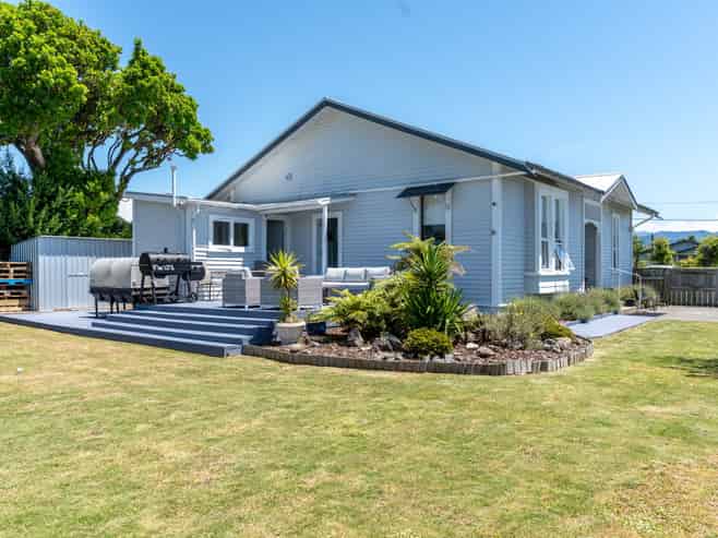 9 Garrison Street, Carterton