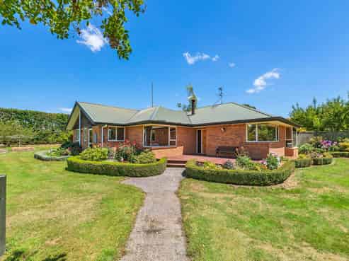 725 Ridgens Road, Darfield