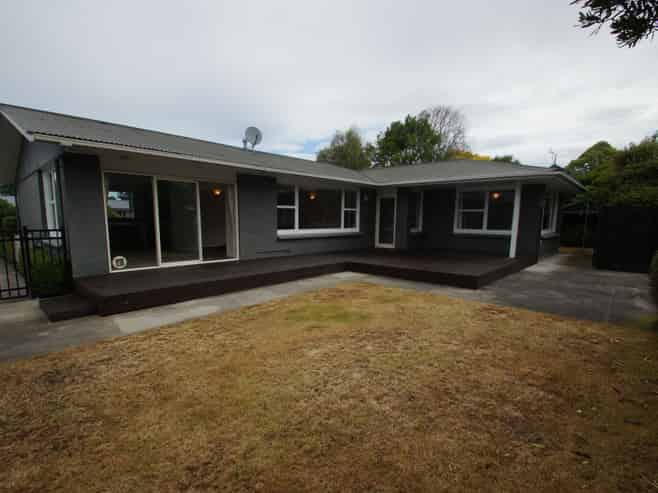 10 Chislehurst Place, Bryndwr