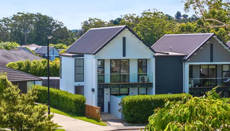 14D Blake Greens, Millwater