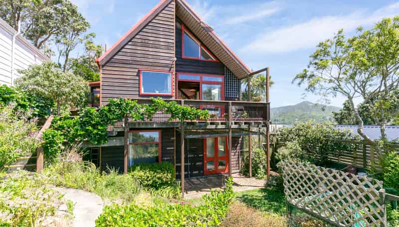 64 Wade Street, Wadestown