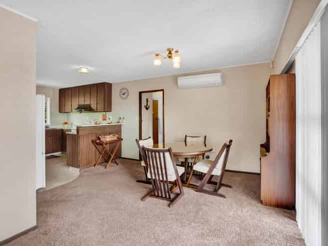 39 Oberon Street, Stratford