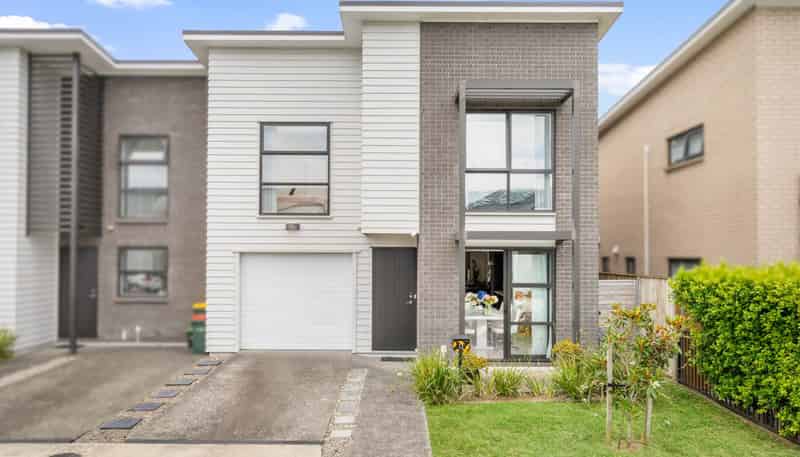 13 Richard Petterd Way, Swanson