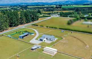 2612 Wards Road, DARFIELD