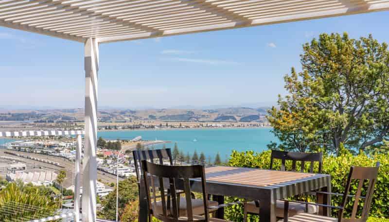 135 Thompson Road, Bluff Hill