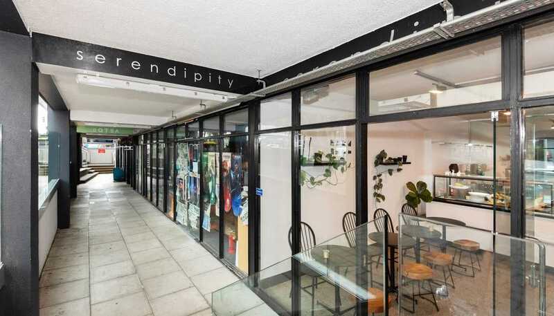 Lower Grou/529 Lake Road, Takapuna