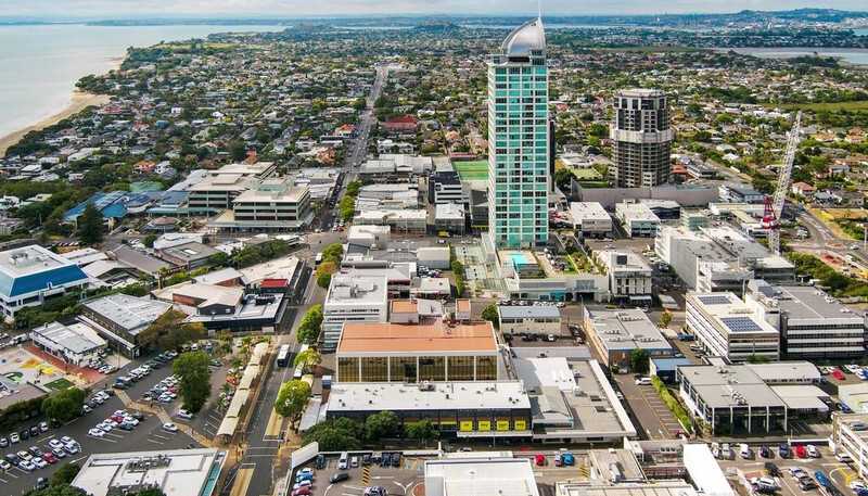 Lower Grou/529 Lake Road, Takapuna