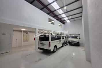 High Stud Central Ellerslie Warehouse