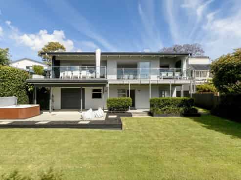 145 Kings Avenue, Matua