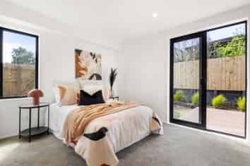 9/52B Rosedale Road, Rosedale