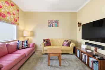 48 Lavaud Street, Berhampore