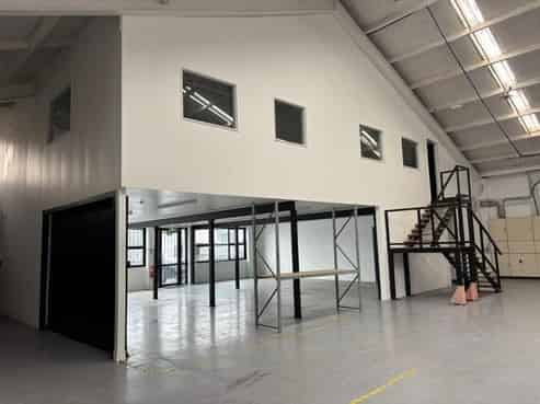 Sydenham - Newly Refurbished & Ready to Go