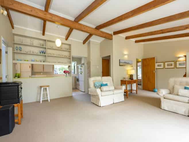 36 South Lynn Road, Titirangi