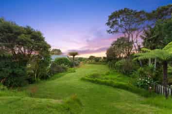 428 Huia Road, Laingholm