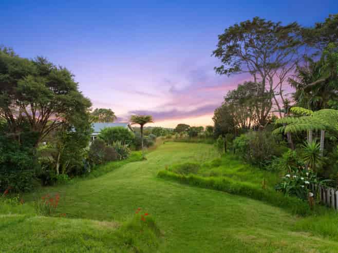 428 Huia Road, Laingholm