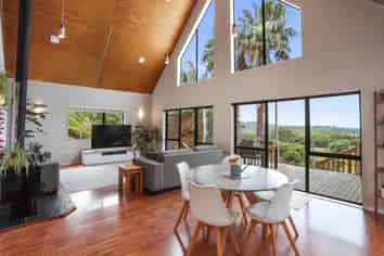 428 Huia Road, Laingholm