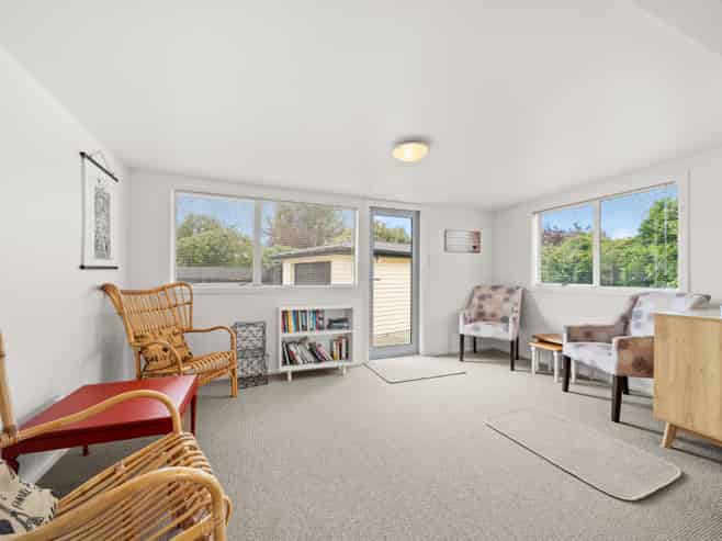 30 Cologne Street, Martinborough