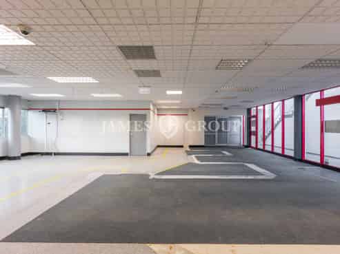 ROLLER DOOR ACCESS IN THE HEART OF PARNELL